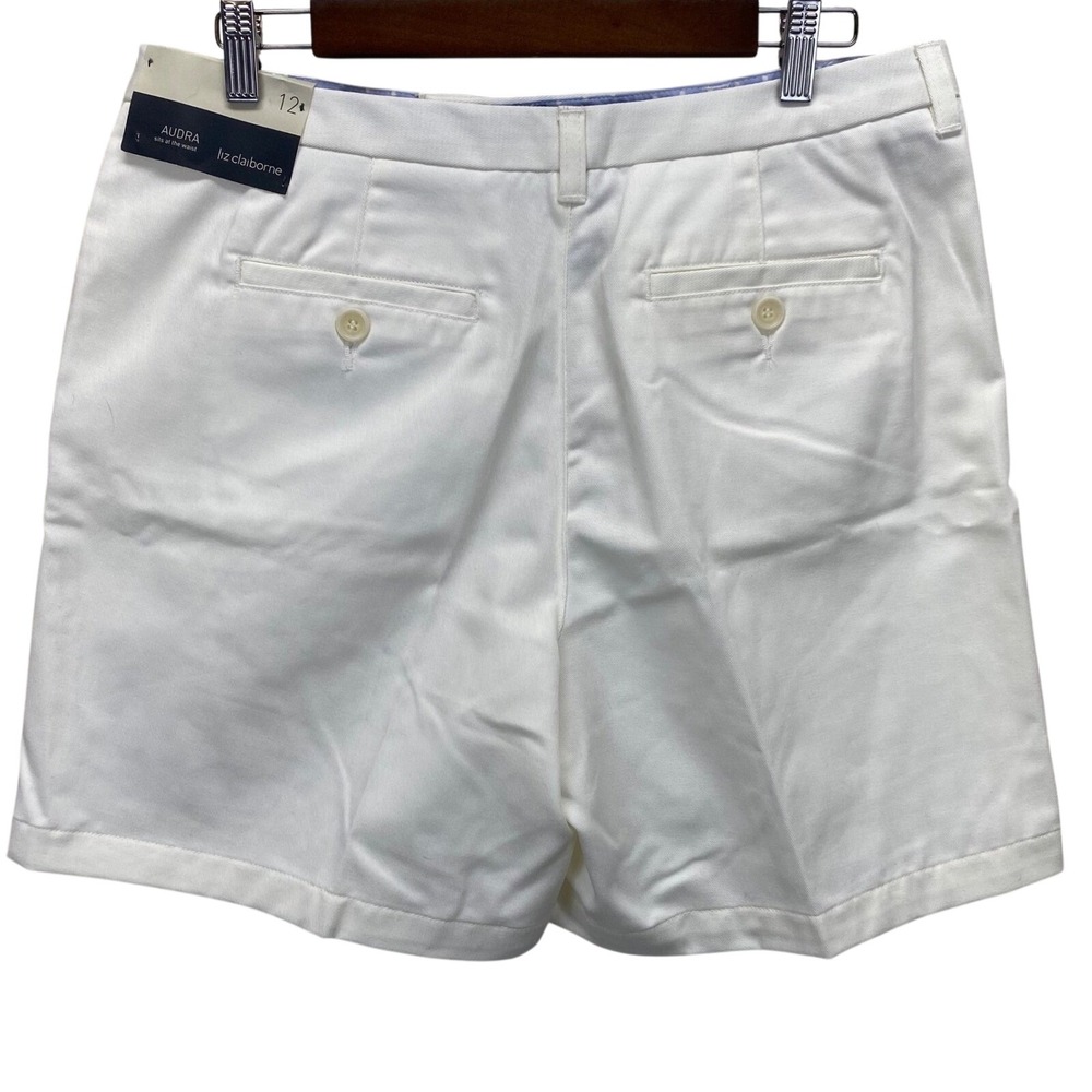Liz Claiborne Audra Women's Ivory White Pleated Cotton Shorts Size 12 Cotton NWT